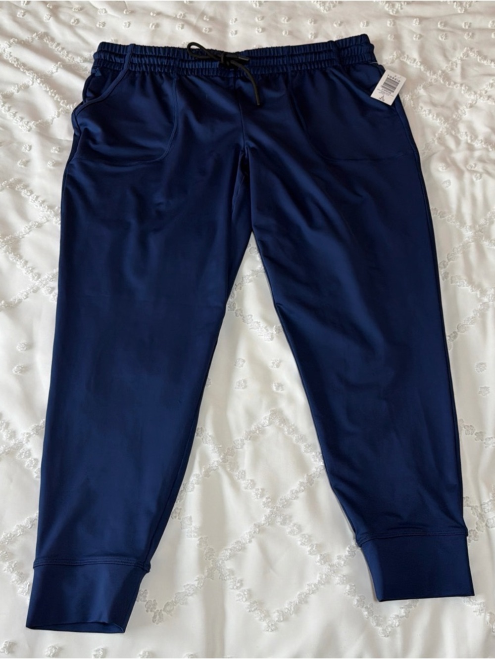 NWT Torrid Active Super Soft Performance Jersey Cropped Joggers 2X Medieval Blue